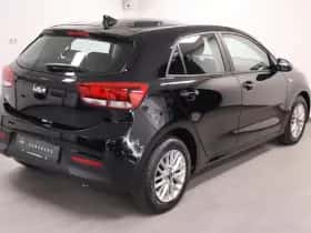 Kia Rio (2020) thumbnail 3