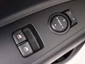 Kia Rio (2020) thumbnail 21