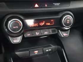 Kia Rio (2020) thumbnail 24