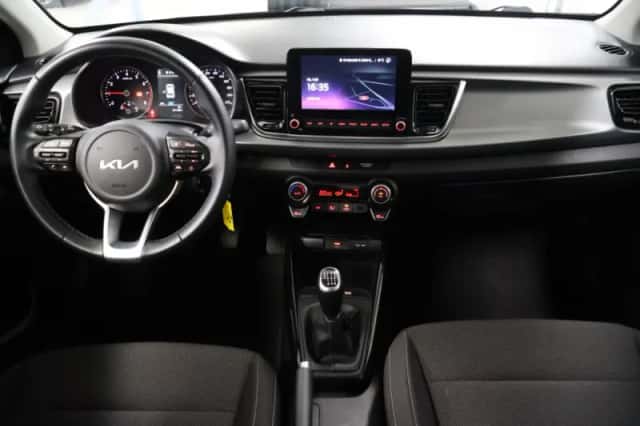 Kia Rio (2020) thumbnail 7