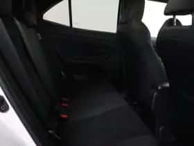 Toyota Yaris Cross (2024) thumbnail 12