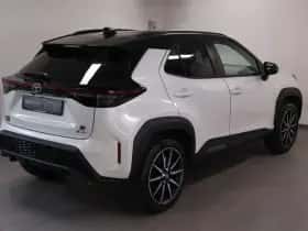 Toyota Yaris Cross (2024) thumbnail 3