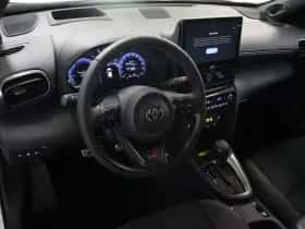 Toyota Yaris Cross (2024) thumbnail 6