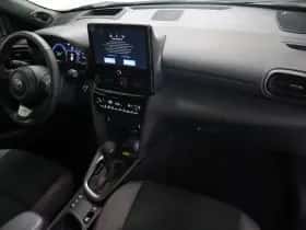 Toyota Yaris Cross (2024) thumbnail 8