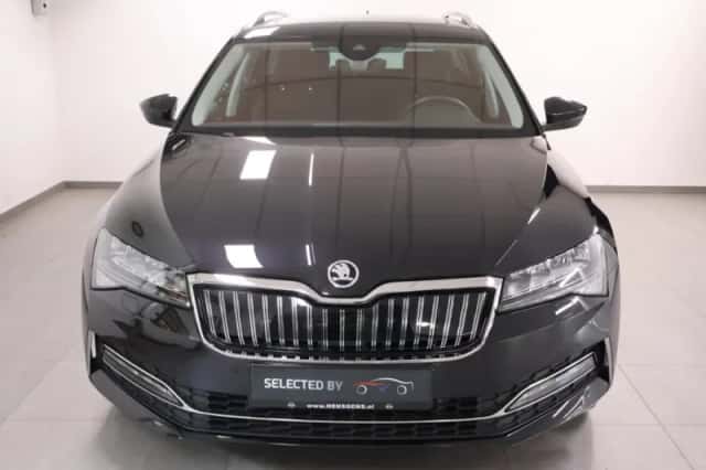 Škoda Superb (2023) thumbnail 2