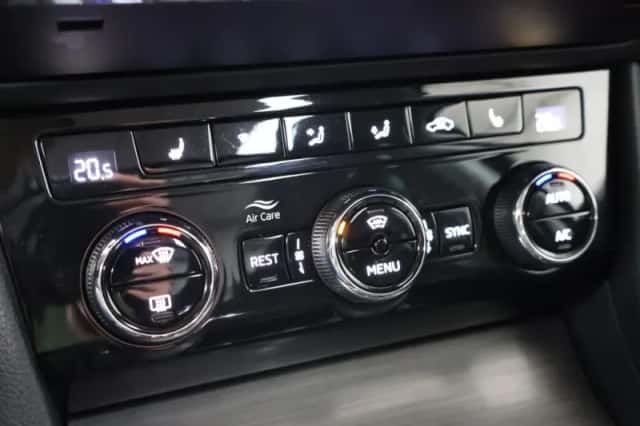 Škoda Superb (2023) thumbnail 32