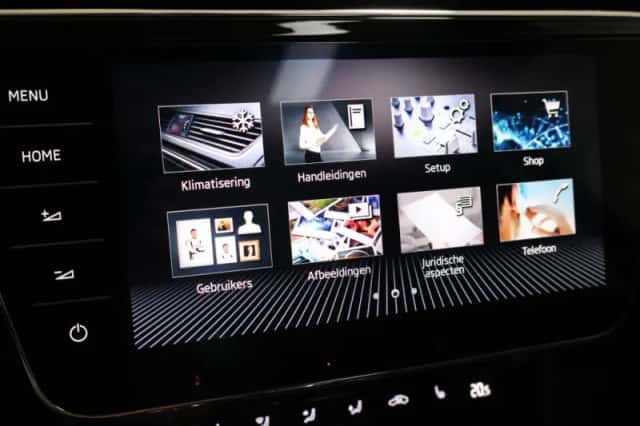 Škoda Superb (2023) thumbnail 38