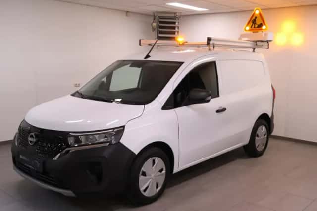 Nissan Townstar (2022) thumbnail 2