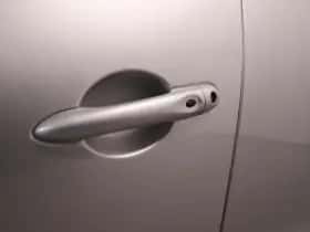 Renault Clio (2018) thumbnail 26