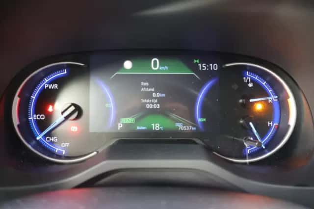 Toyota RAV4 (2019) thumbnail 16