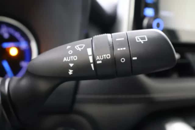 Toyota RAV4 (2019) thumbnail 20