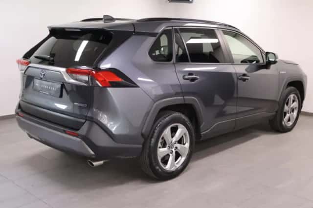 Toyota RAV4 (2019) thumbnail 3