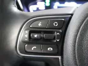Kia Niro (2019) thumbnail 18
