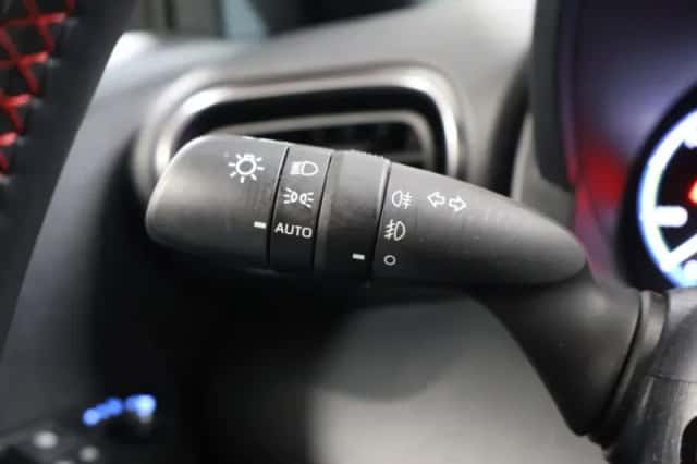 Toyota Yaris Cross (2024) thumbnail 20