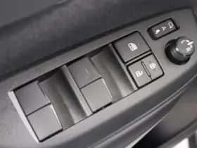Toyota Yaris Cross (2024) thumbnail 22