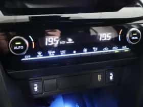 Toyota Yaris Cross (2024) thumbnail 25