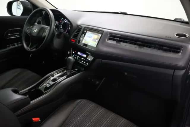 Honda HR-V (2015) thumbnail 11