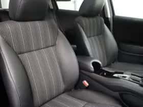 Honda HR-V (2015) thumbnail 12