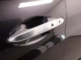 Honda HR-V (2015) thumbnail 31