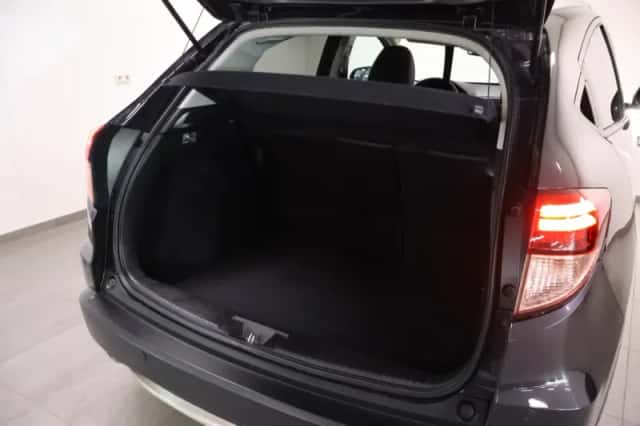 Honda HR-V (2015) thumbnail 32
