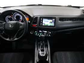 Honda HR-V (2015) thumbnail 6
