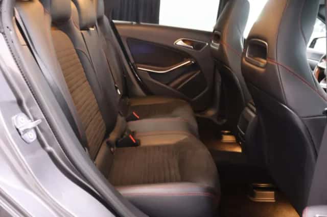 Mercedes-Benz CLA-Klasse (2018) thumbnail 13
