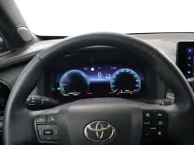 Toyota C-HR (2024) thumbnail 19