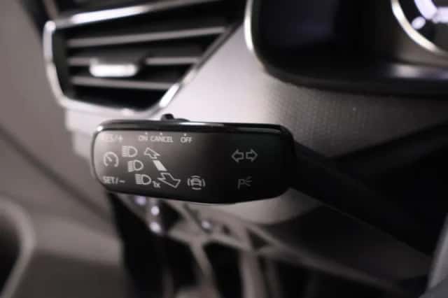Škoda Kamiq (2020) thumbnail 16