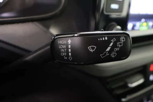 Škoda Kamiq (2020) thumbnail 17