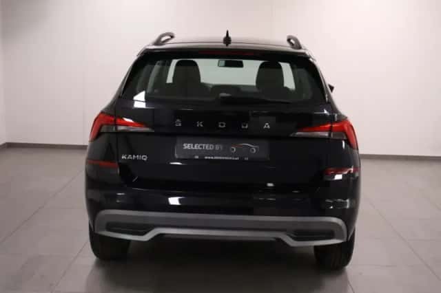 Škoda Kamiq (2020) thumbnail 4