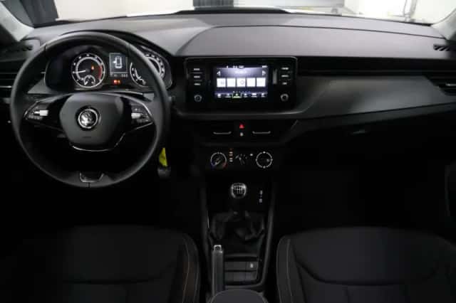 Škoda Kamiq (2020) thumbnail 7