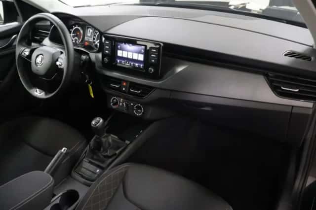 Škoda Kamiq (2020) thumbnail 8
