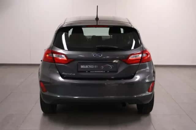 Ford Fiesta (2017) thumbnail 4