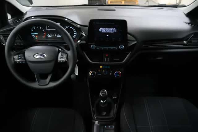 Ford Fiesta (2017) thumbnail 7