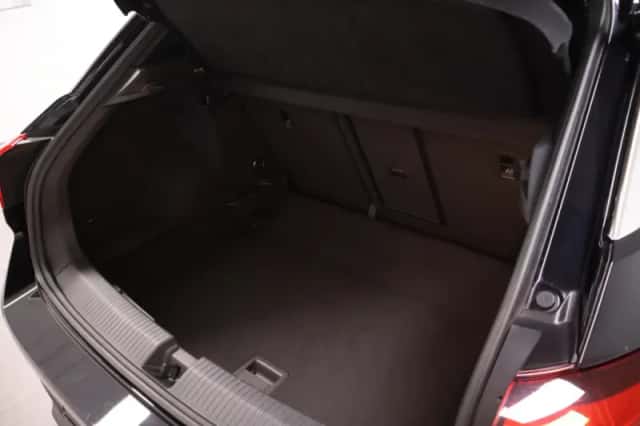 Volkswagen T-Roc (2019) thumbnail 28