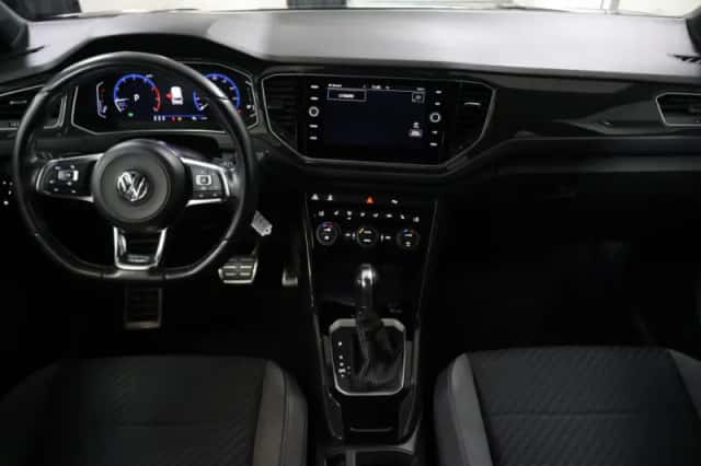 Volkswagen T-Roc (2019) thumbnail 7