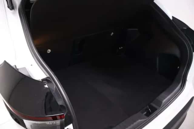 Toyota Yaris Cross (2022) thumbnail 31