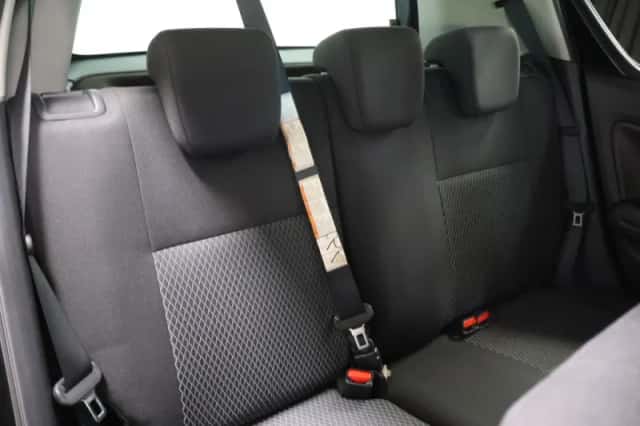 Suzuki Splash (2011) thumbnail 13