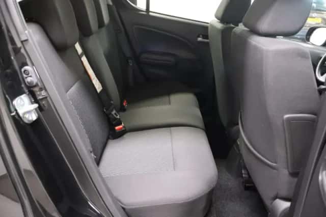 Suzuki Splash (2011) thumbnail 14