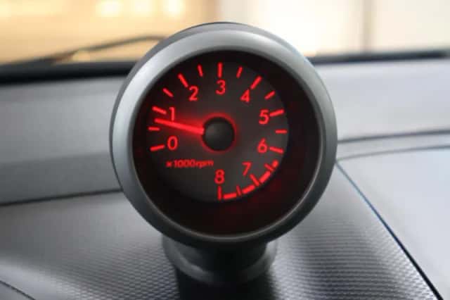 Suzuki Splash (2011) thumbnail 17
