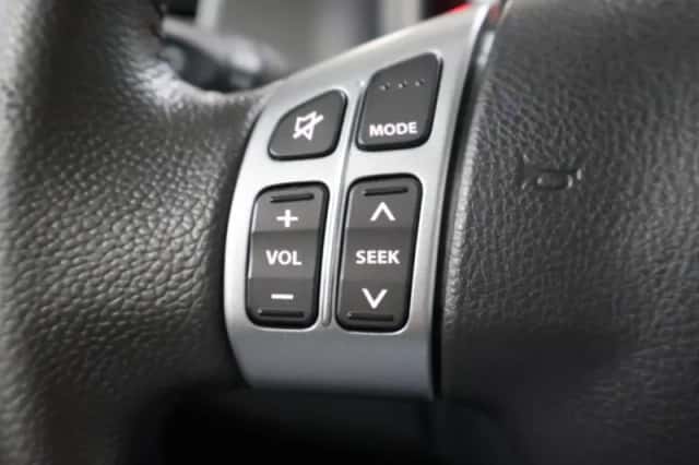 Suzuki Splash (2011) thumbnail 18