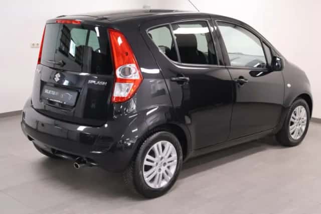Suzuki Splash (2011) thumbnail 3
