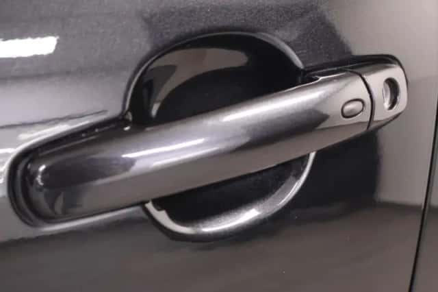 Suzuki Splash (2011) thumbnail 29