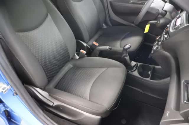 Opel Karl (2015) thumbnail 12