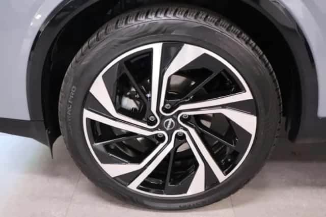 Nissan Qashqai (2024) thumbnail 5