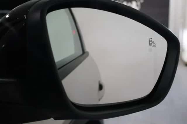 Fiat 600E (2023) thumbnail 33