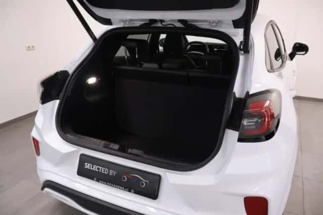 Ford Puma (2024) thumbnail 39