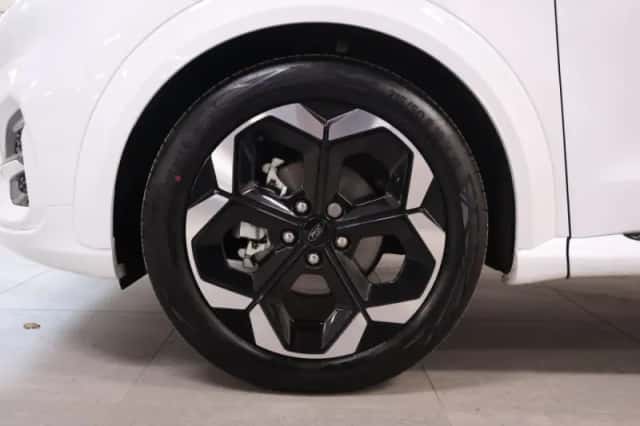 Ford Puma (2024) thumbnail 5