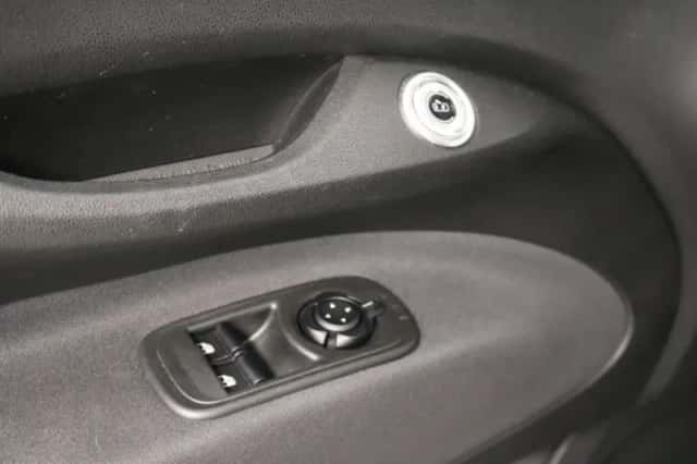 Fiat 500 (2020) thumbnail 16