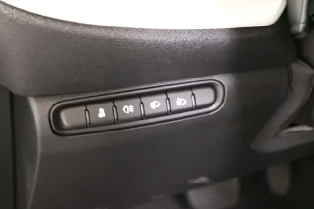 Fiat 500 (2020) thumbnail 17